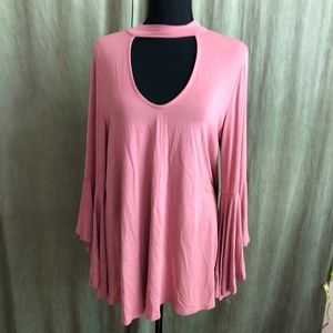 NWT 📌Mittoshop Nice Bamboo Top trumpet Sleeve